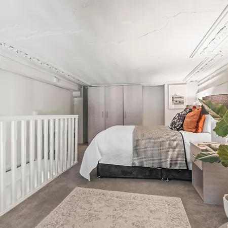Centre Split Level Loft With Fast Wifi Apartment Leeds (West Yorkshire)
